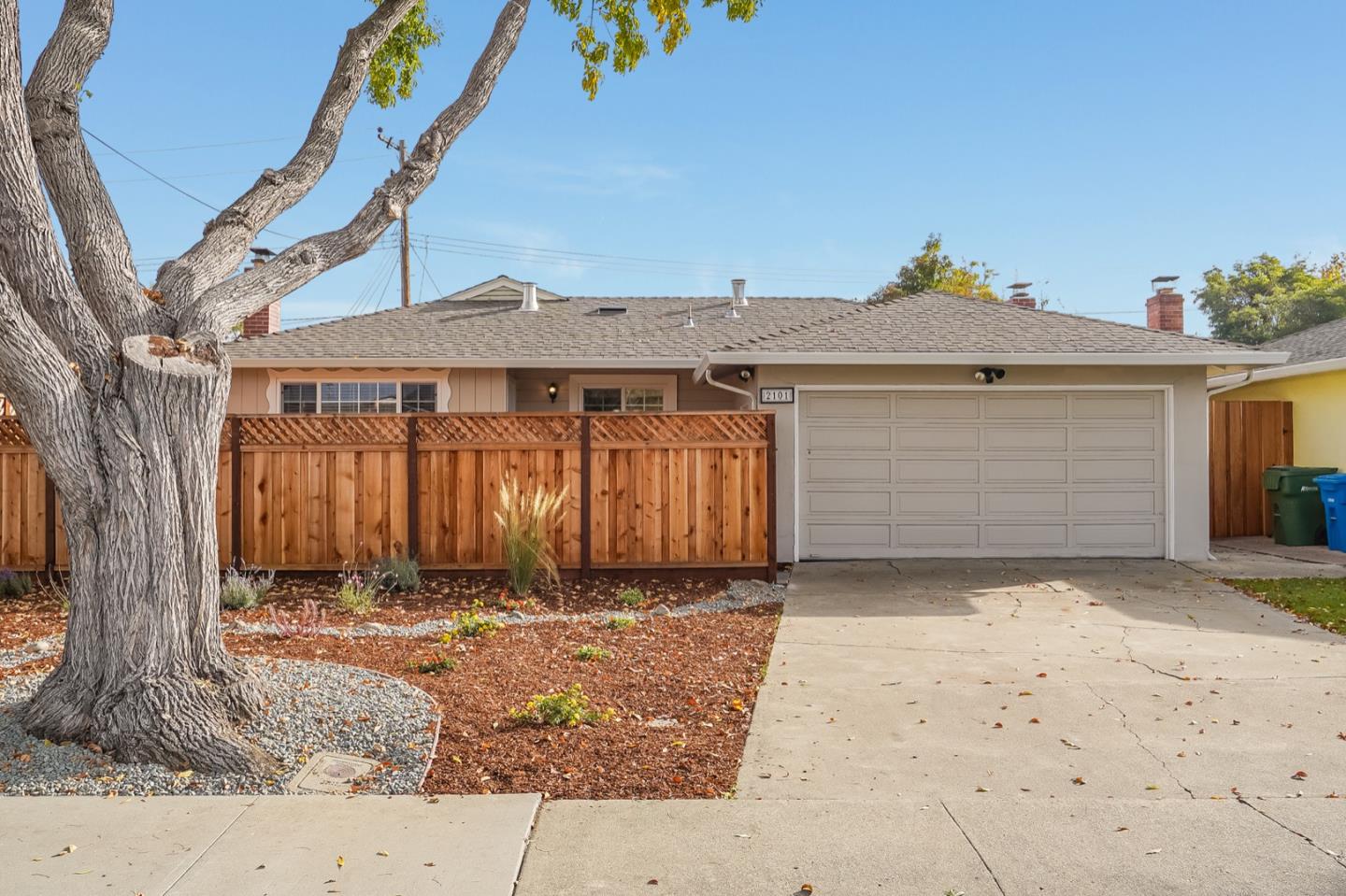 Detail Gallery Image 1 of 1 For 2101 Briarwood Dr, Santa Clara,  CA 95051 - 3 Beds | 2 Baths