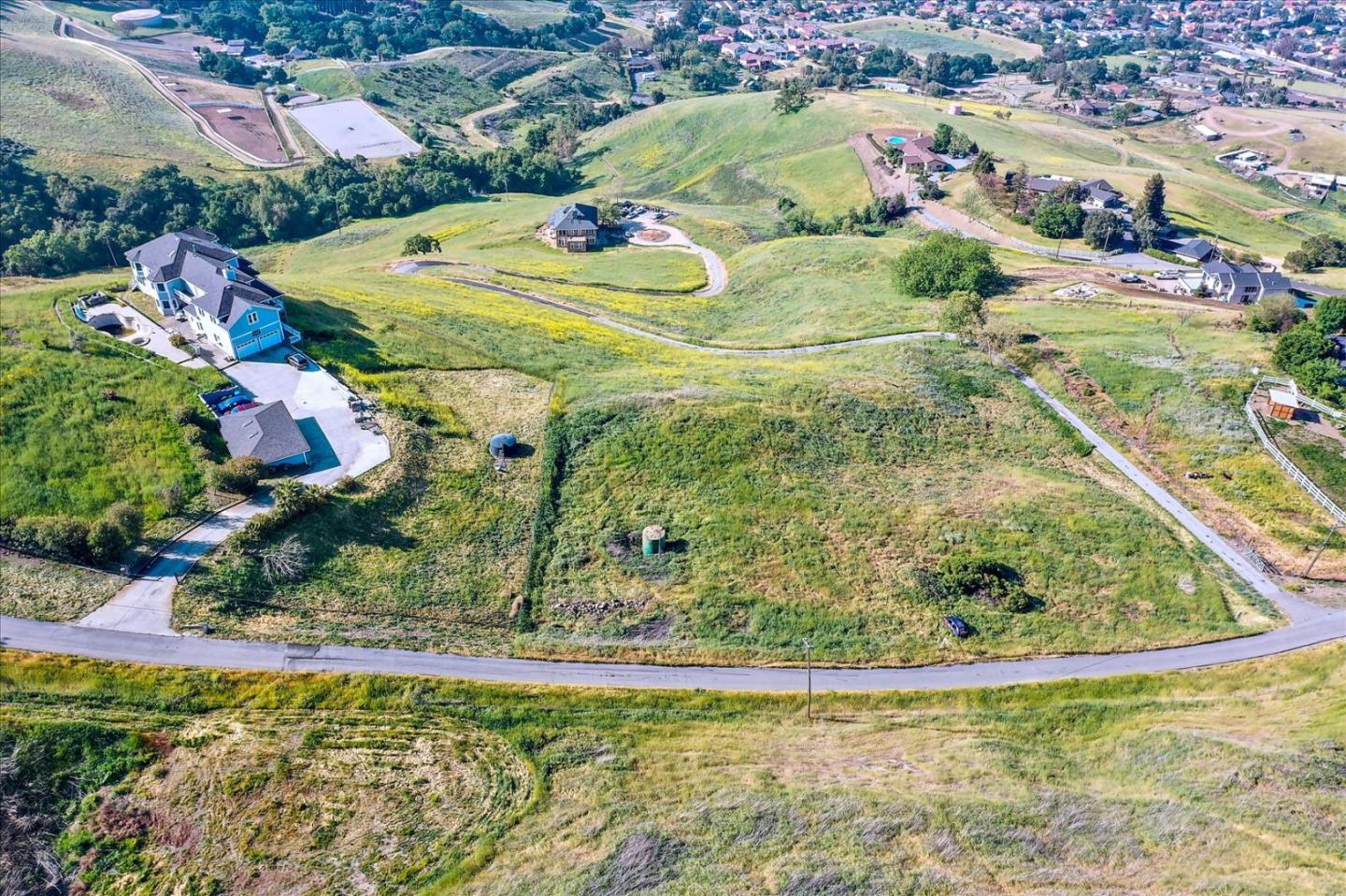 010 Higuera Road, SAN JOSE, California 95148, ,Lots And Land,For Sale,Higuera Road,40974835