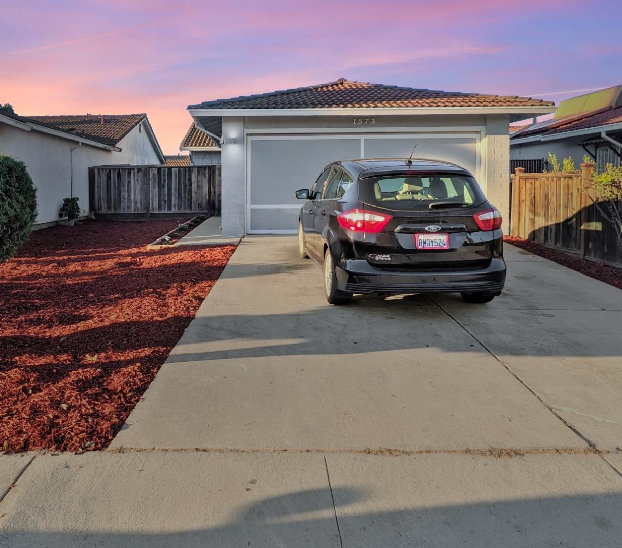 Detail Gallery Image 1 of 1 For 1573 Trieste Way, San Jose,  CA 95122 - 2 Beds | 1 Baths