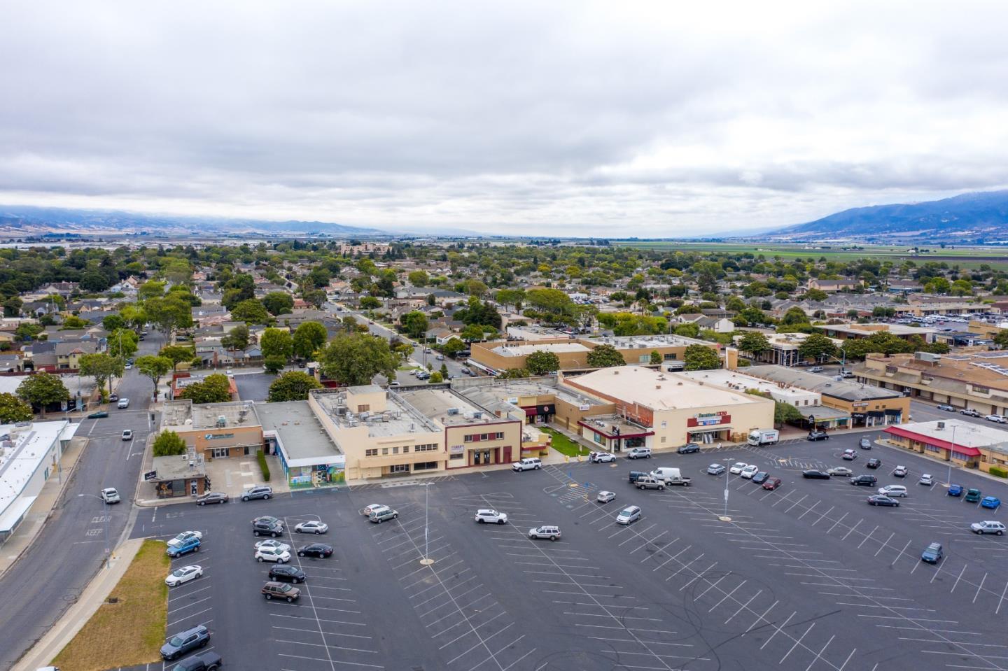 910 Main Street, SALINAS, California 93901, ,Comm Industrial For Sale,For Sale,Main Street,40975201