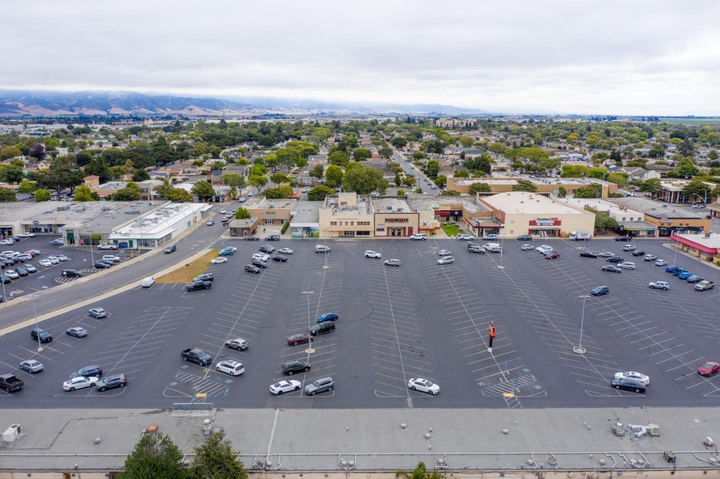 910 Main Street, SALINAS, California 93901, ,Comm Industrial For Sale,For Sale,Main Street,40975201
