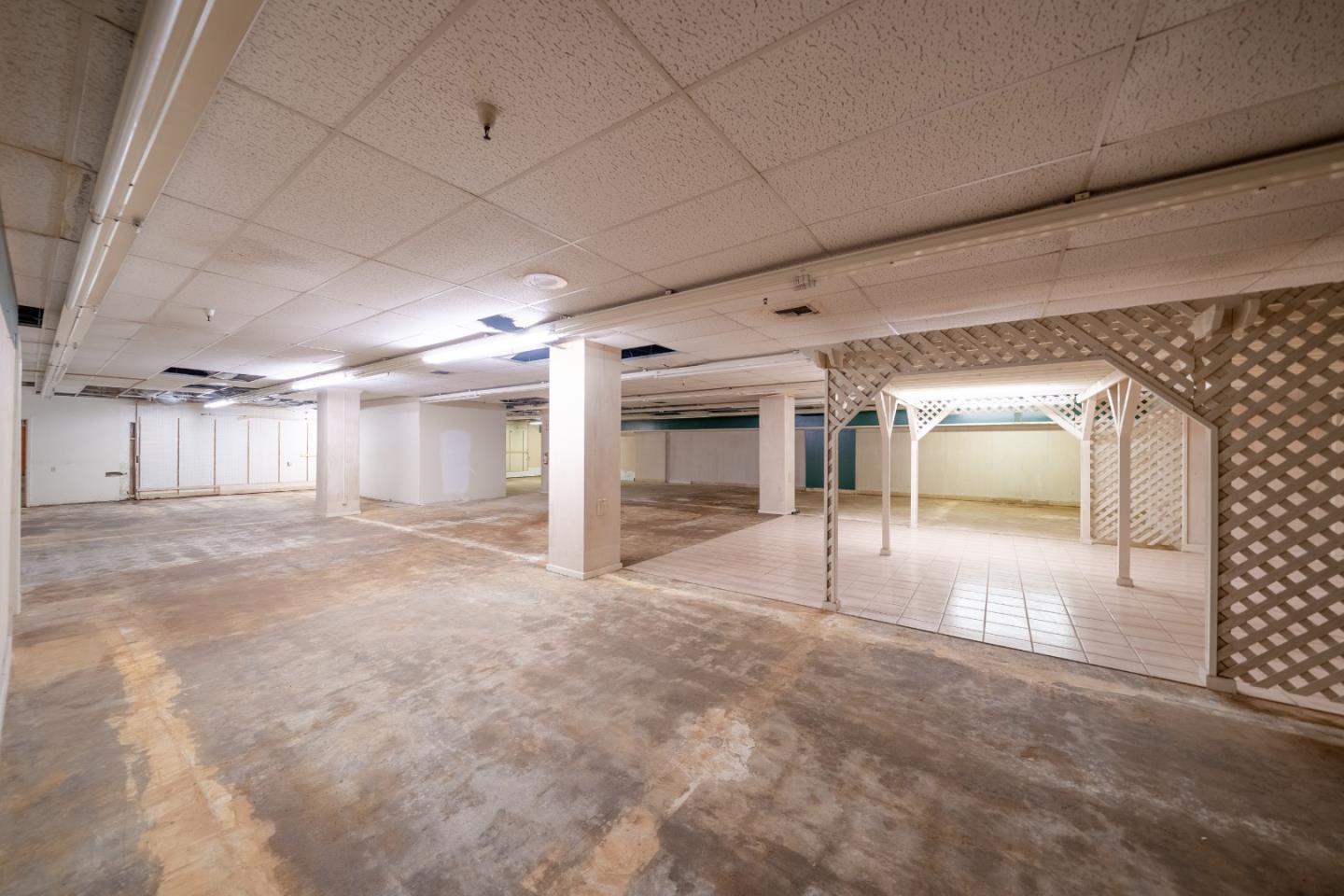 910 Main Street, SALINAS, California 93901, ,Comm Industrial For Sale,For Sale,Main Street,40975201