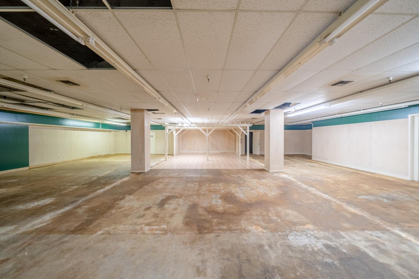 910 Main Street, SALINAS, California 93901, ,Comm Industrial For Sale,For Sale,Main Street,40975201
