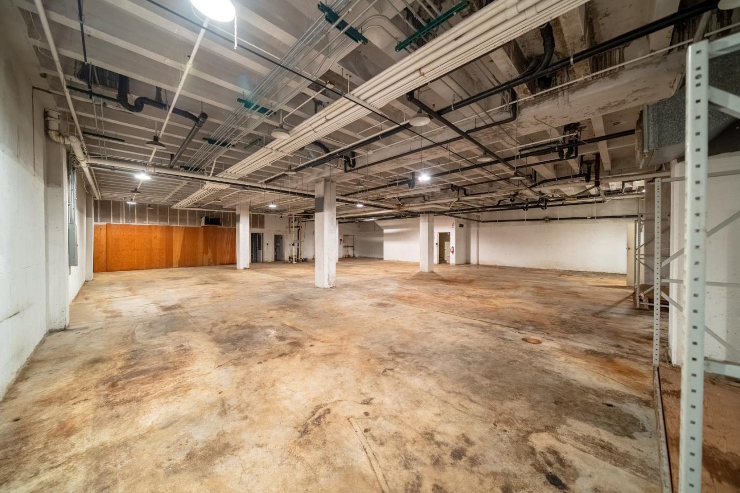 910 Main Street, SALINAS, California 93901, ,Comm Industrial For Sale,For Sale,Main Street,40975201