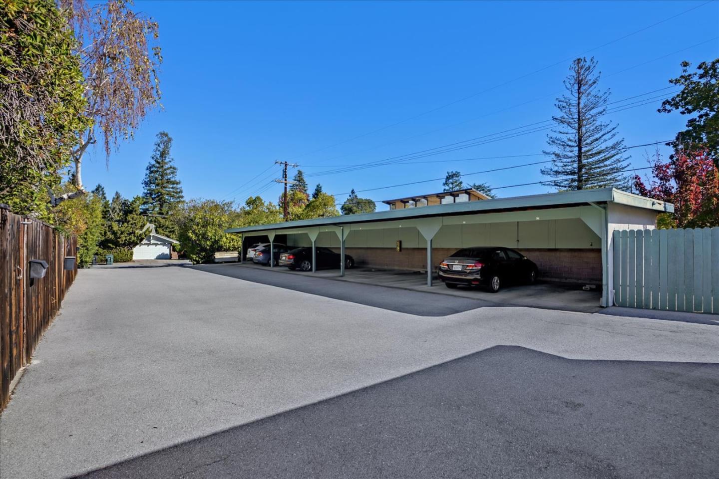 403-419 James Road, PALO ALTO, California 94306, ,Comm Ri Multi-units 5+,For Sale,James Road,ML81871512