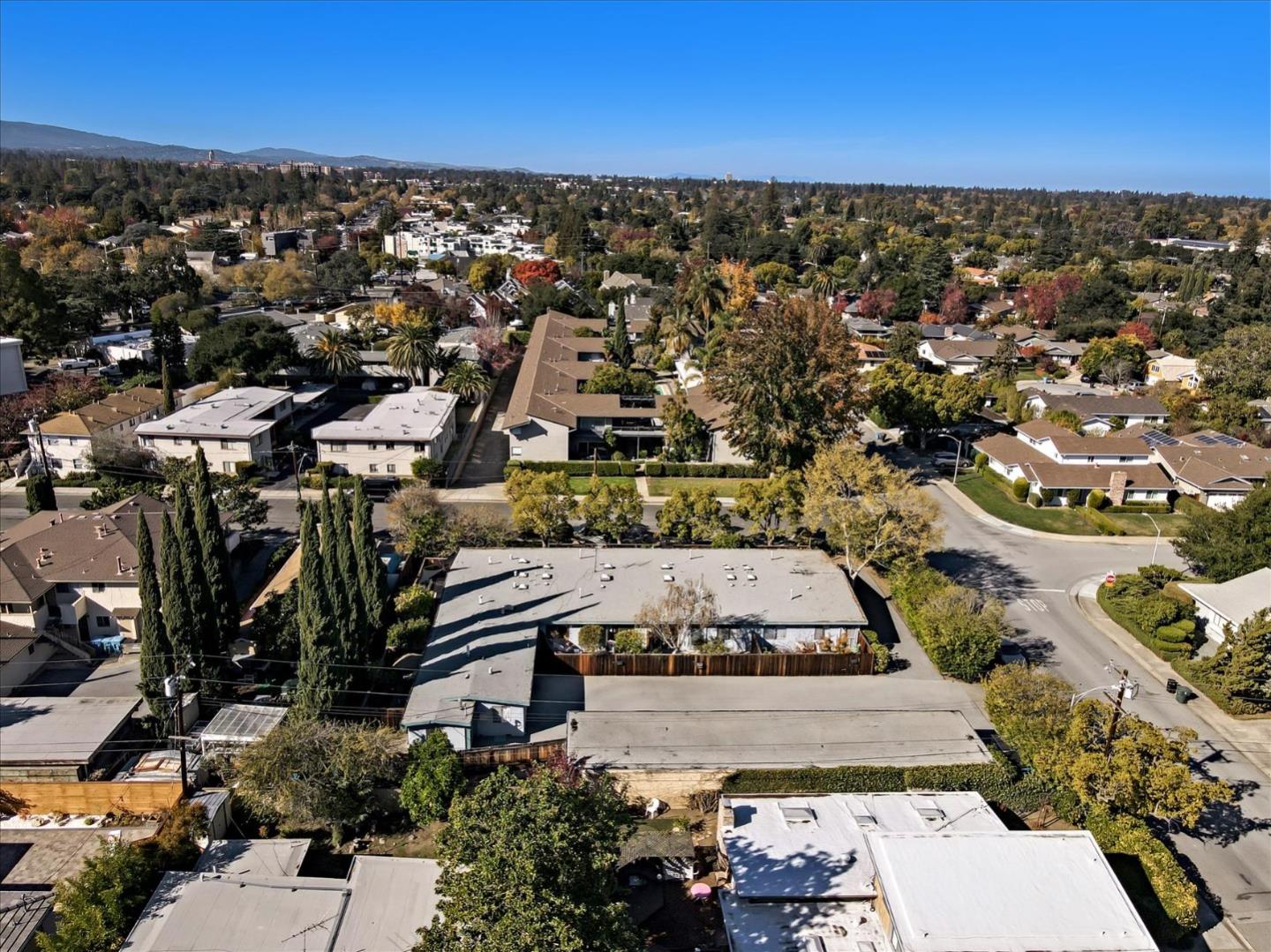 403-419 James Road, PALO ALTO, California 94306, ,Comm Ri Multi-units 5+,For Sale,James Road,ML81871512