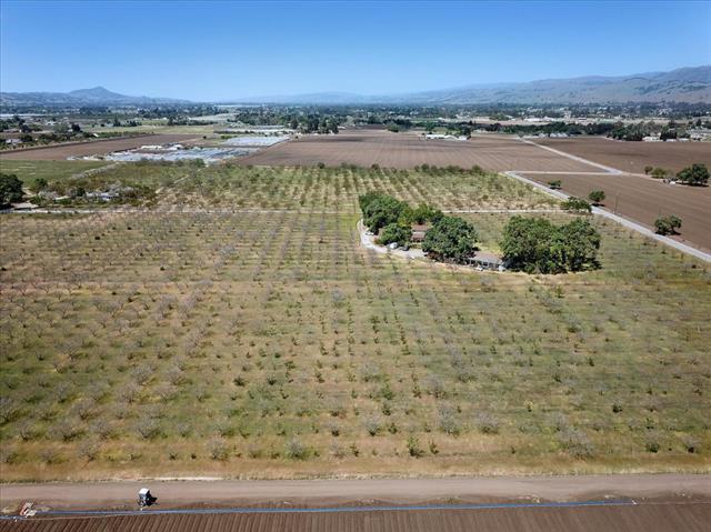 Detail Gallery Image 1 of 1 For 9405 Marcella Ave, Gilroy,  CA 95020 - – Beds | – Baths