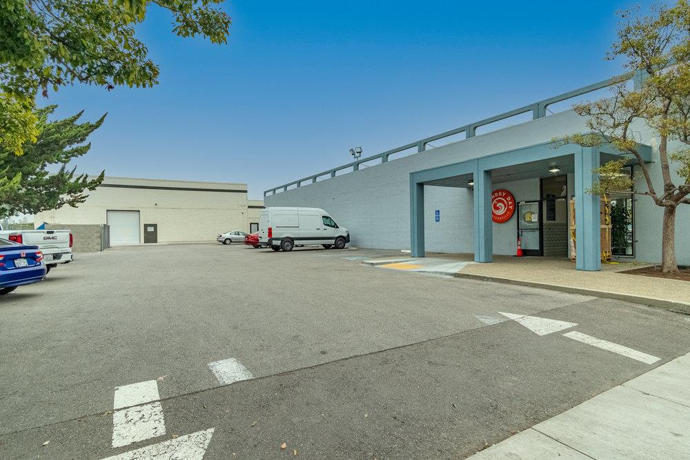 35 Lake Avenue, WATSONVILLE, California 95076, ,Comm Industrial For Lease,For Rent,Lake Avenue,40975681