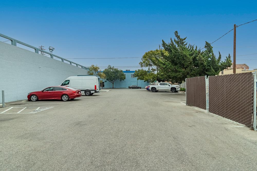 35 Lake Avenue, WATSONVILLE, California 95076, ,Comm Industrial For Lease,For Rent,Lake Avenue,40975681