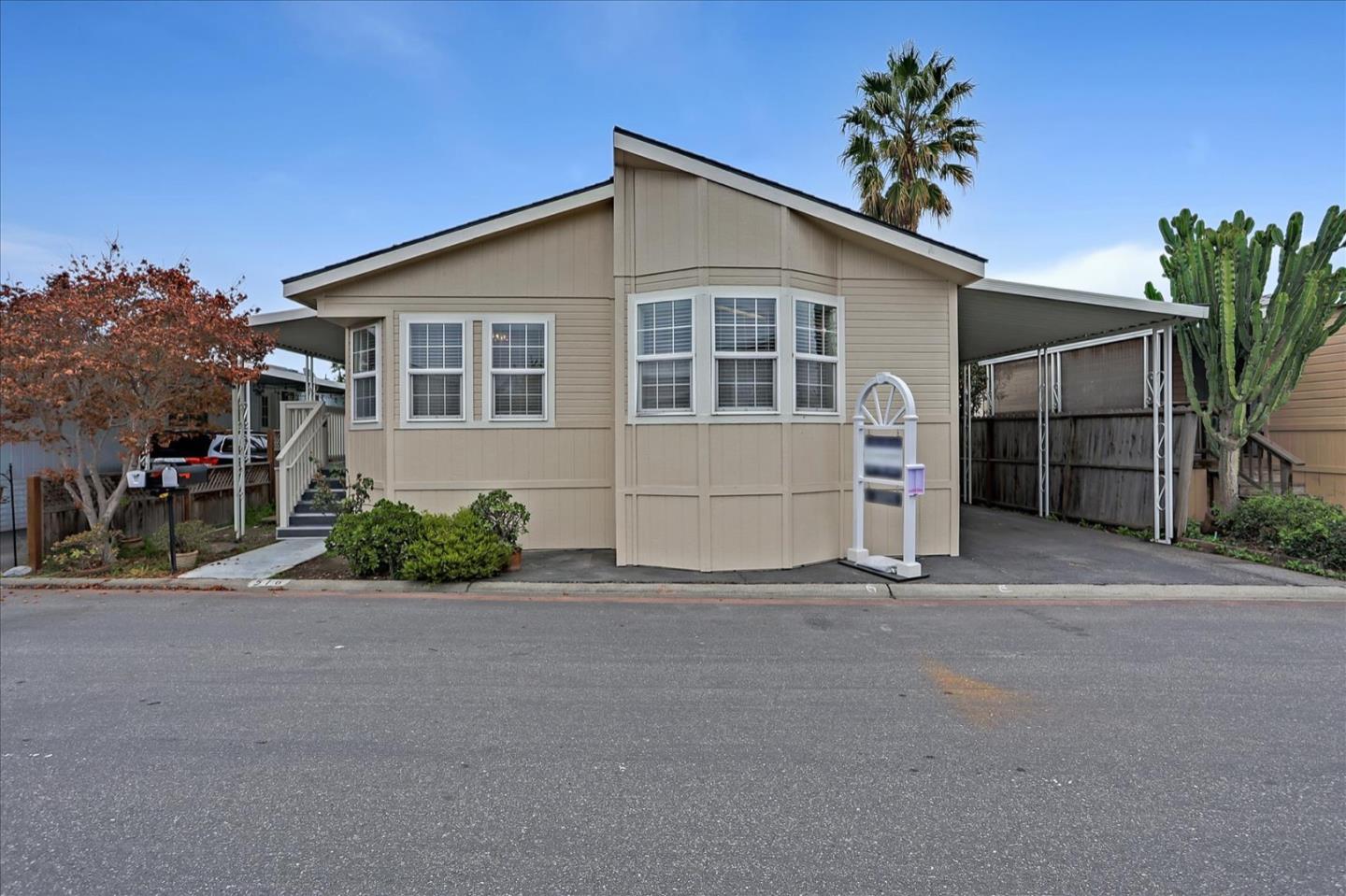 Detail Gallery Image 1 of 1 For 1085 Tasman Dr #516,  Sunnyvale,  CA 94089 - 3 Beds | 2 Baths