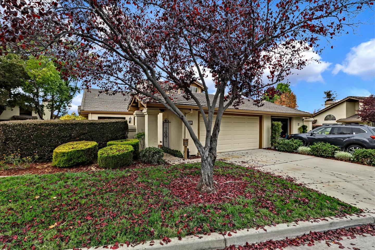 Detail Gallery Image 1 of 1 For 3201 Lake Garda Dr, San Jose,  CA 95135 - 2 Beds | 2/1 Baths