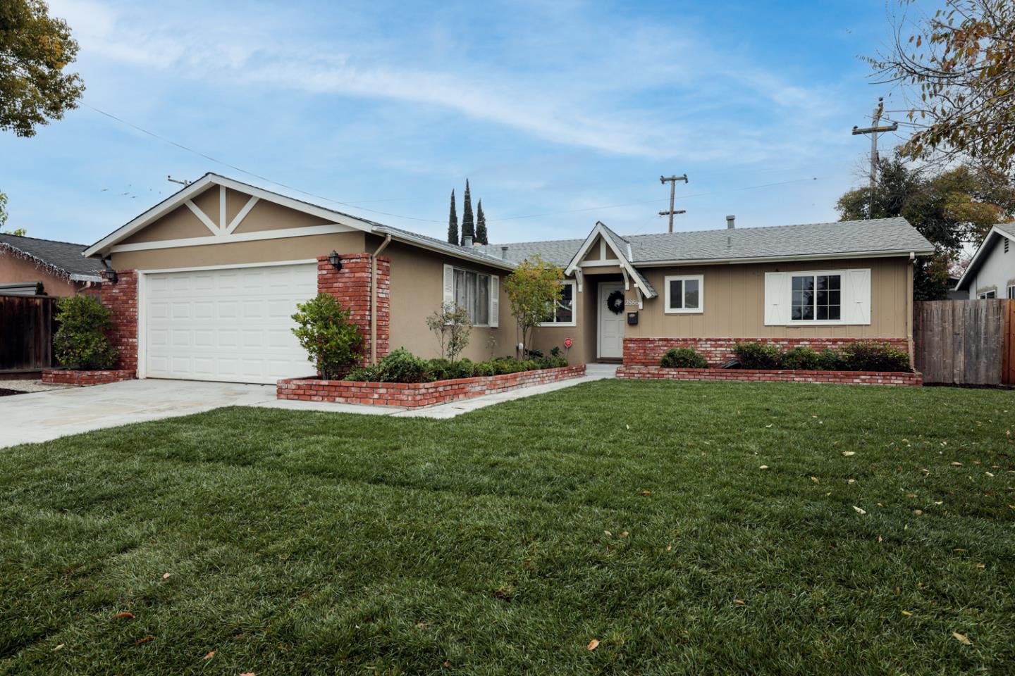 Detail Gallery Image 1 of 1 For 2886 Cornwall Dr, San Jose,  CA 95127 - 3 Beds | 1 Baths