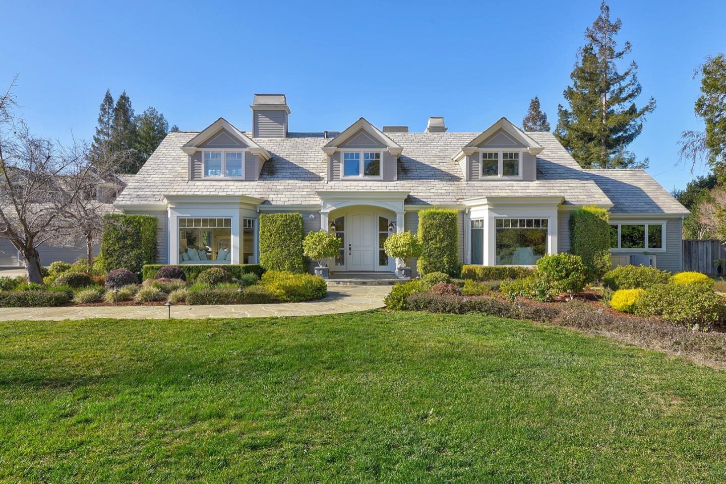 Detail Gallery Image 1 of 1 For 13113 Byrd Ln, Los Altos Hills,  CA 94022 - 6 Beds | 5/2 Baths