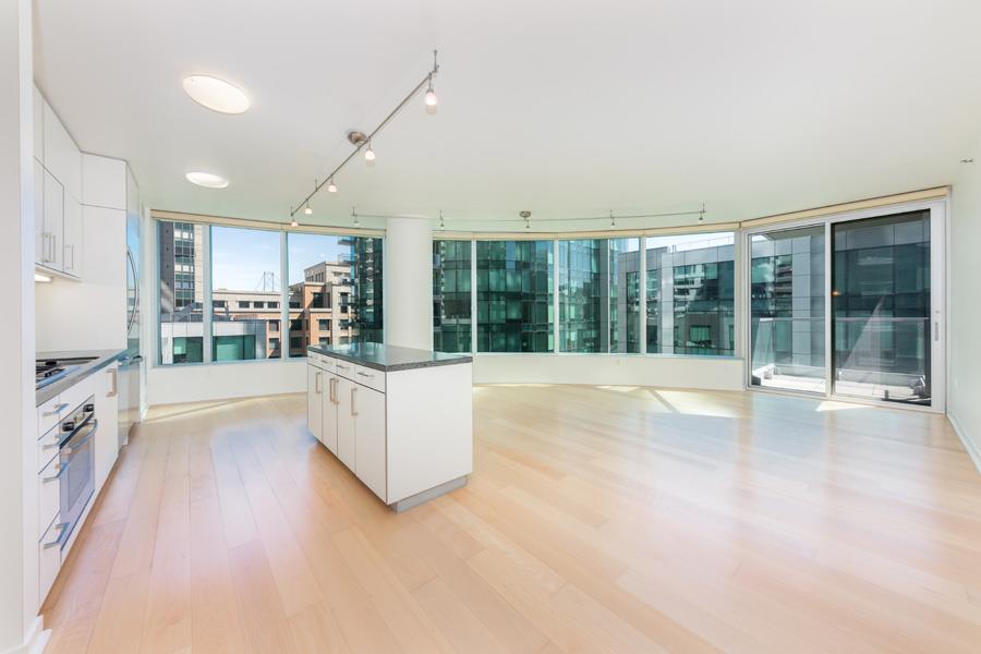 Detail Gallery Image 1 of 1 For 301 Main 9d,  San Francisco,  CA 94105 - 2 Beds | 2 Baths