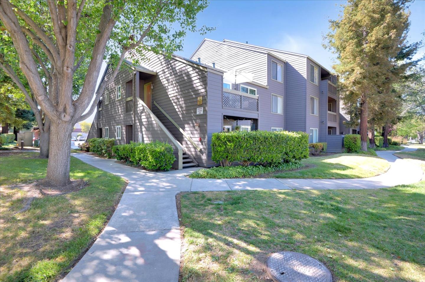 Wow! Seller has put alot of improvements in this beautiful bright end unit & turn key condition! Great location with private use of stairs, beautiful landscaped grounds left of the unit.  Your buyers will not be disaapointed!, new double paned windows & sliding patio glass door, plush neutral color carpets, upgraded bathroom with instant water shut off for unit, newer washer & dryer appliances, updated kitchen with glass decorated doors, all new ceiling fans and light fixtures, check out the modern barn style door in the bedroom, recessed ceiling lights, new patio deck, extra storage, cabana with pools and work out room. Short drive to  Santana Row, Westfield Shopping Center, Freeway 680/880, Downtown San Jose and to all major work companies in Santa Clara County.