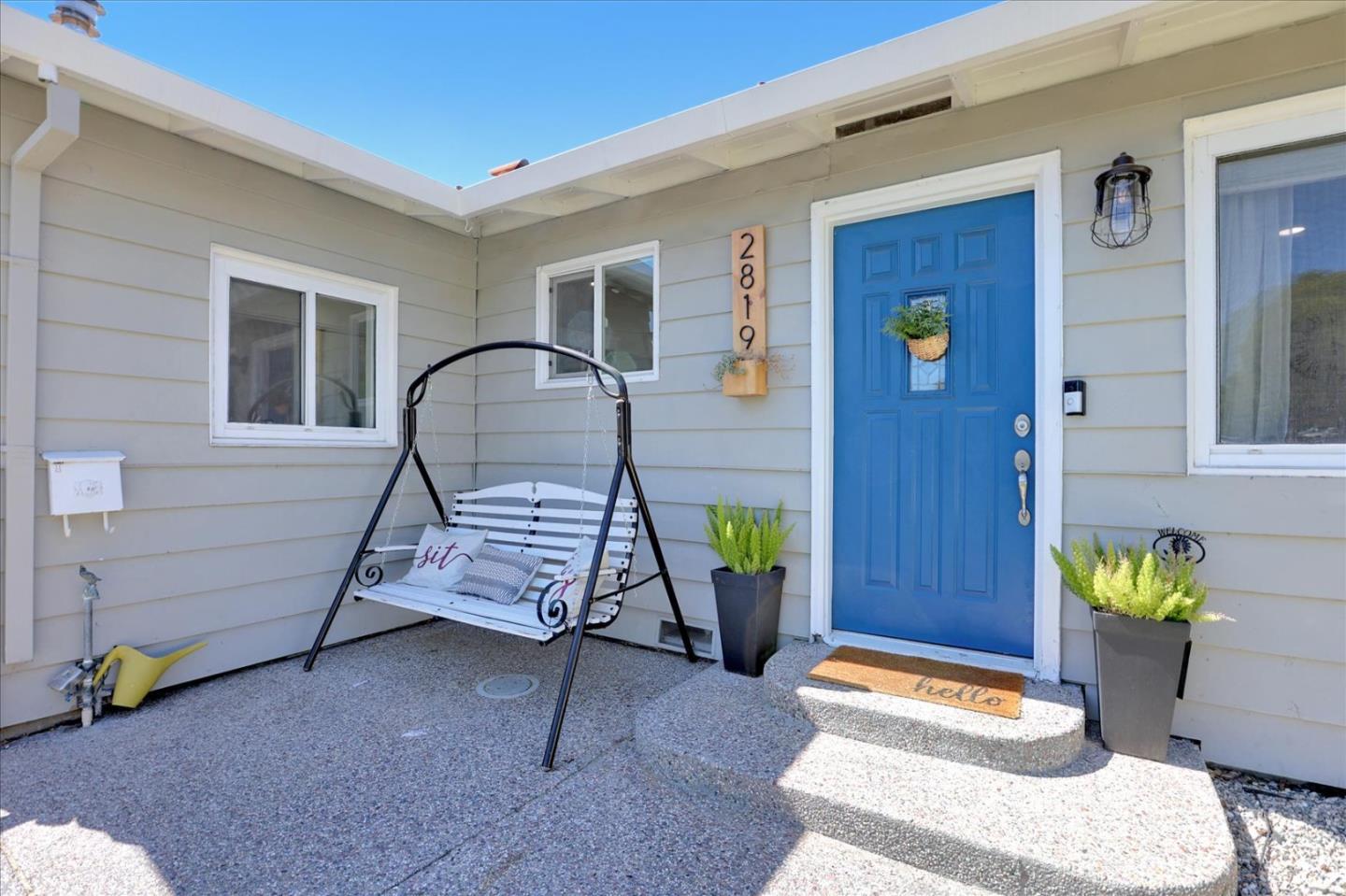 Detail Gallery Image 1 of 1 For 2819 Agate Dr, Santa Clara,  CA 95051 - 3 Beds | 1 Baths