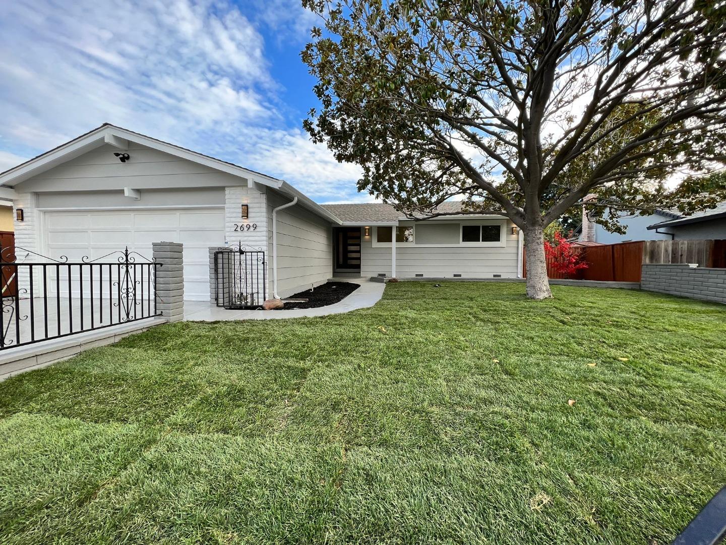 Detail Gallery Image 1 of 1 For 2699 Westberry Dr, San Jose,  CA 95132 - 3 Beds | 2 Baths
