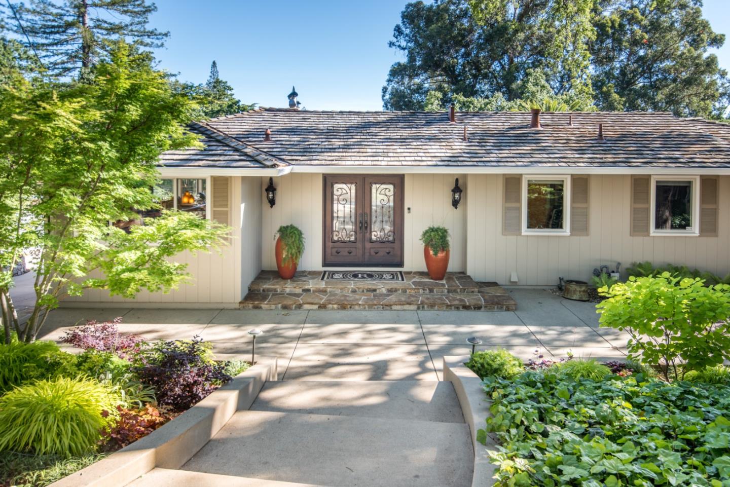 Detail Gallery Image 1 of 1 For 46 Hernandez Ave, Los Gatos,  CA 95030 - 4 Beds | 2/1 Baths