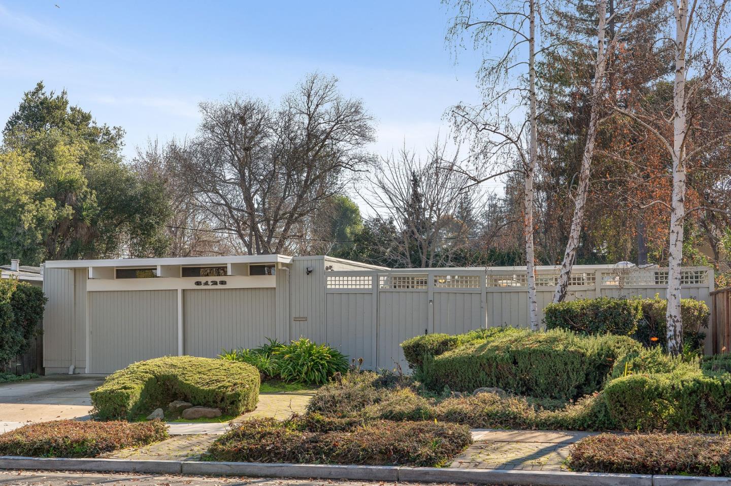 Detail Gallery Image 1 of 1 For 6128 Willowgrove Ln, Cupertino,  CA 95014 - 4 Beds | 2 Baths