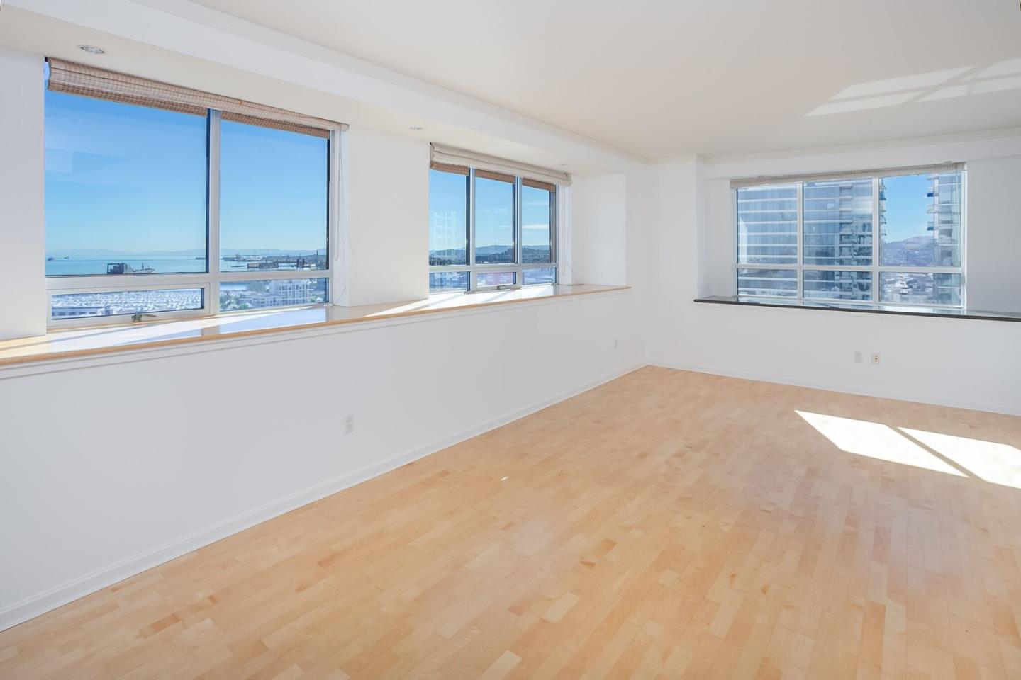 Detail Gallery Image 1 of 1 For 400 Beale #2306,  San Francisco,  CA 94105 - 2 Beds | 1/1 Baths
