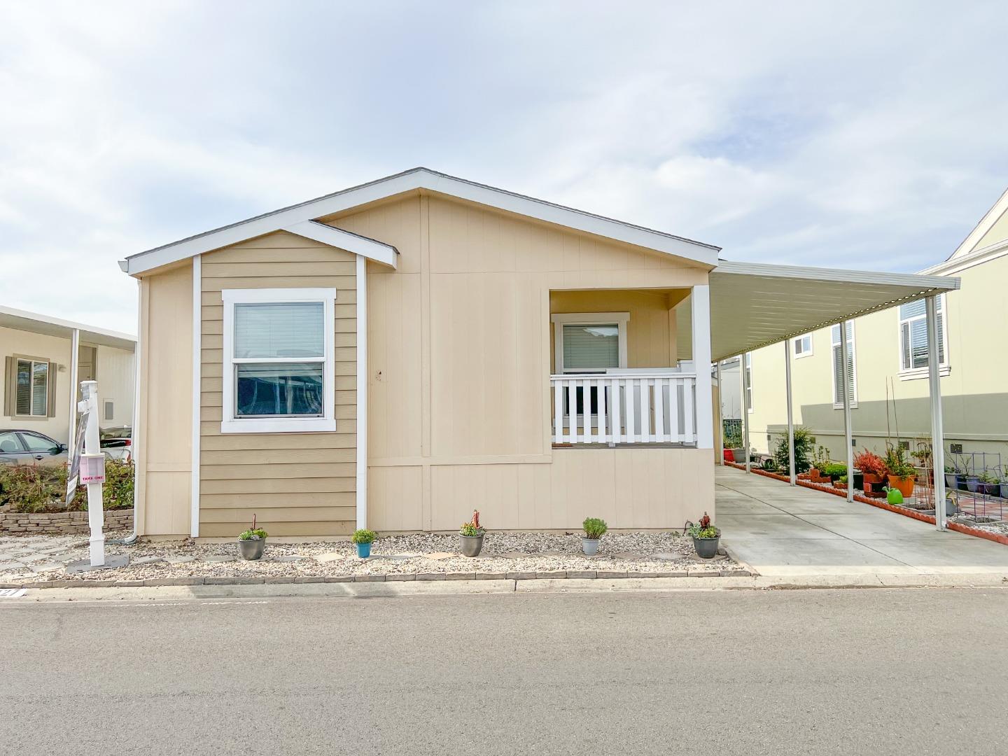 1220 Tasman Dr 327, Sunnyvale, CA 94089 3 Beds 2 Baths (Sold