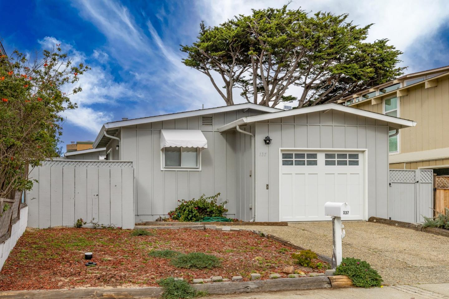 Detail Gallery Image 1 of 1 For 137 Spray Ave, Monterey,  CA 93940 - 3 Beds | 1/1 Baths