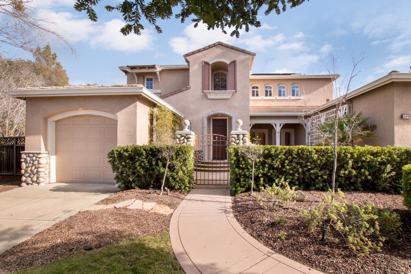 Detail Gallery Image 1 of 1 For 5849 Gleneagles Cir, San Jose,  CA 95138 - 4 Beds | 4/1 Baths