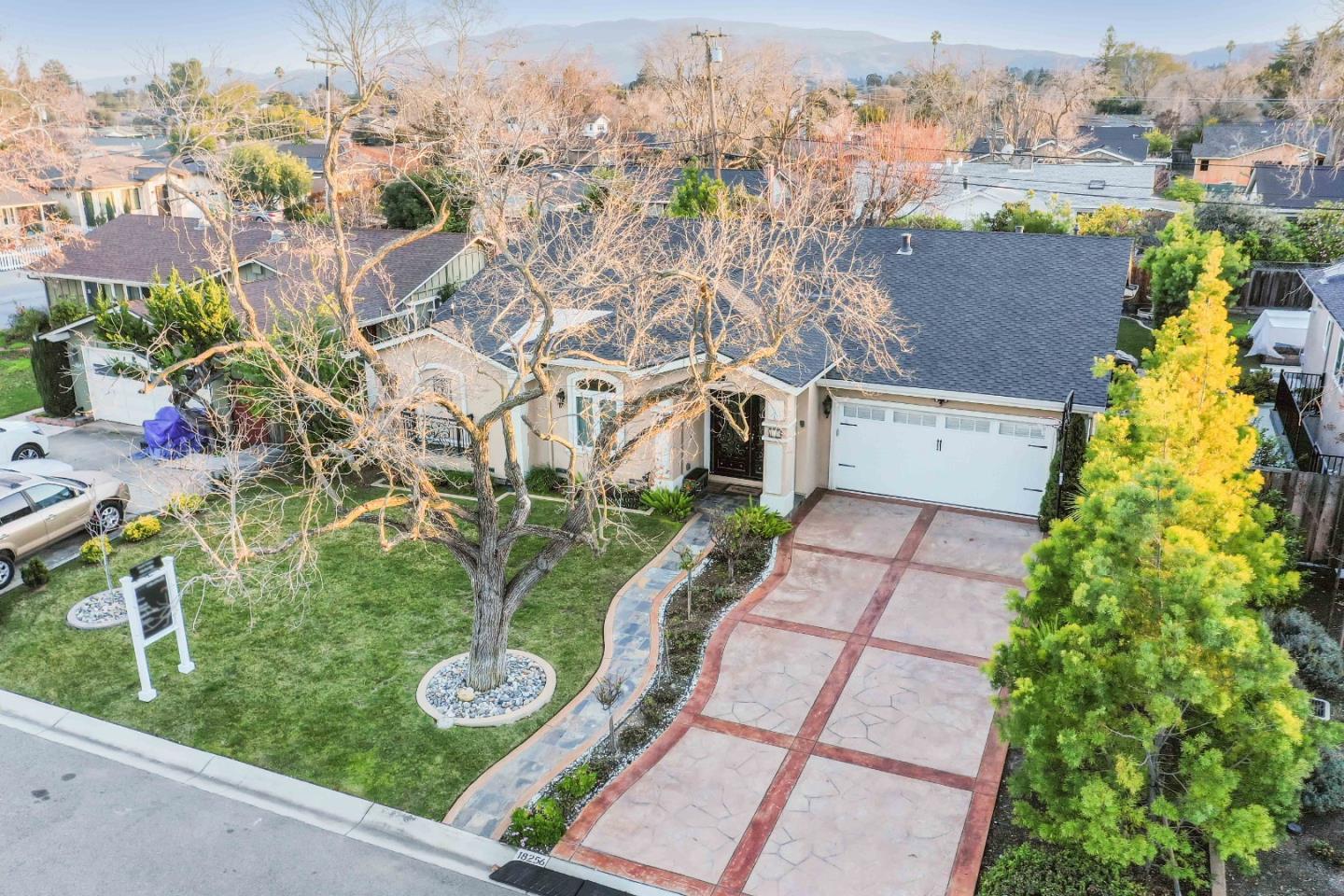 18256 Baylor Ave, Saratoga, CA 95070 4 Beds 3/1 Baths (Sold) ML81876162 MLSL