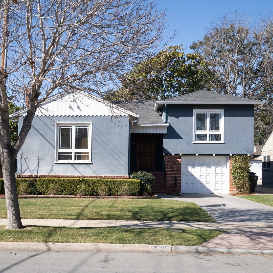 Detail Gallery Image 1 of 1 For 100 Carmel Ave, Salinas,  CA 93901 - 2 Beds | 2 Baths