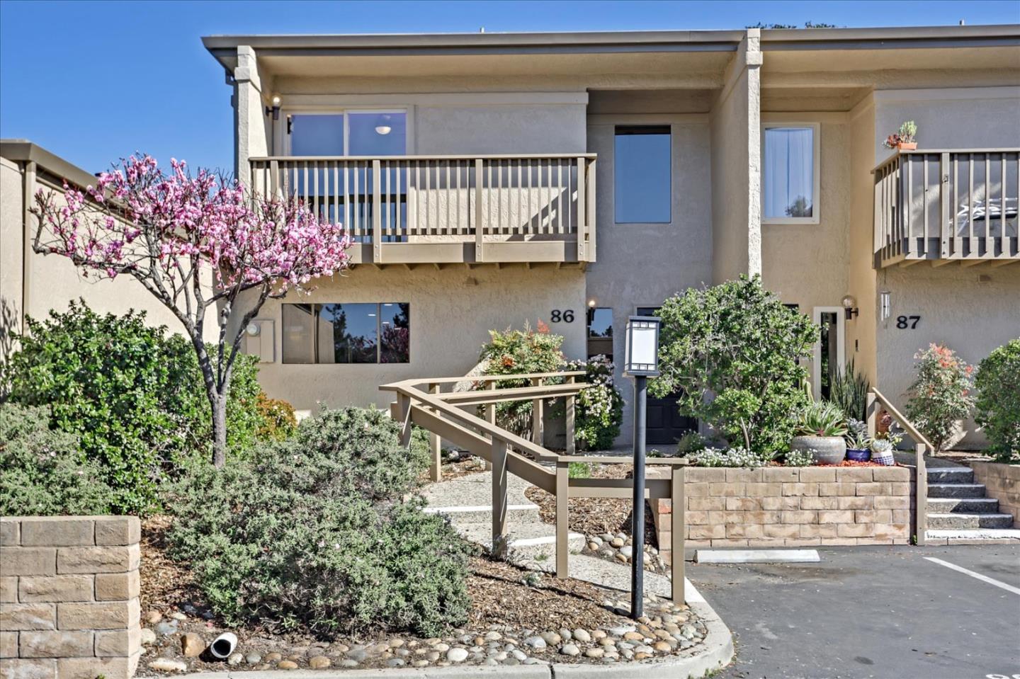 Detail Gallery Image 1 of 1 For 86 Montsalas Dr, Monterey,  CA 93940 - 2 Beds | 2/1 Baths