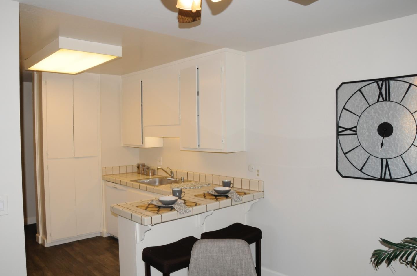 Detail Gallery Image 1 of 1 For 1750 Halford Ave #211,  Santa Clara,  CA 95051 - 2 Beds | 2 Baths