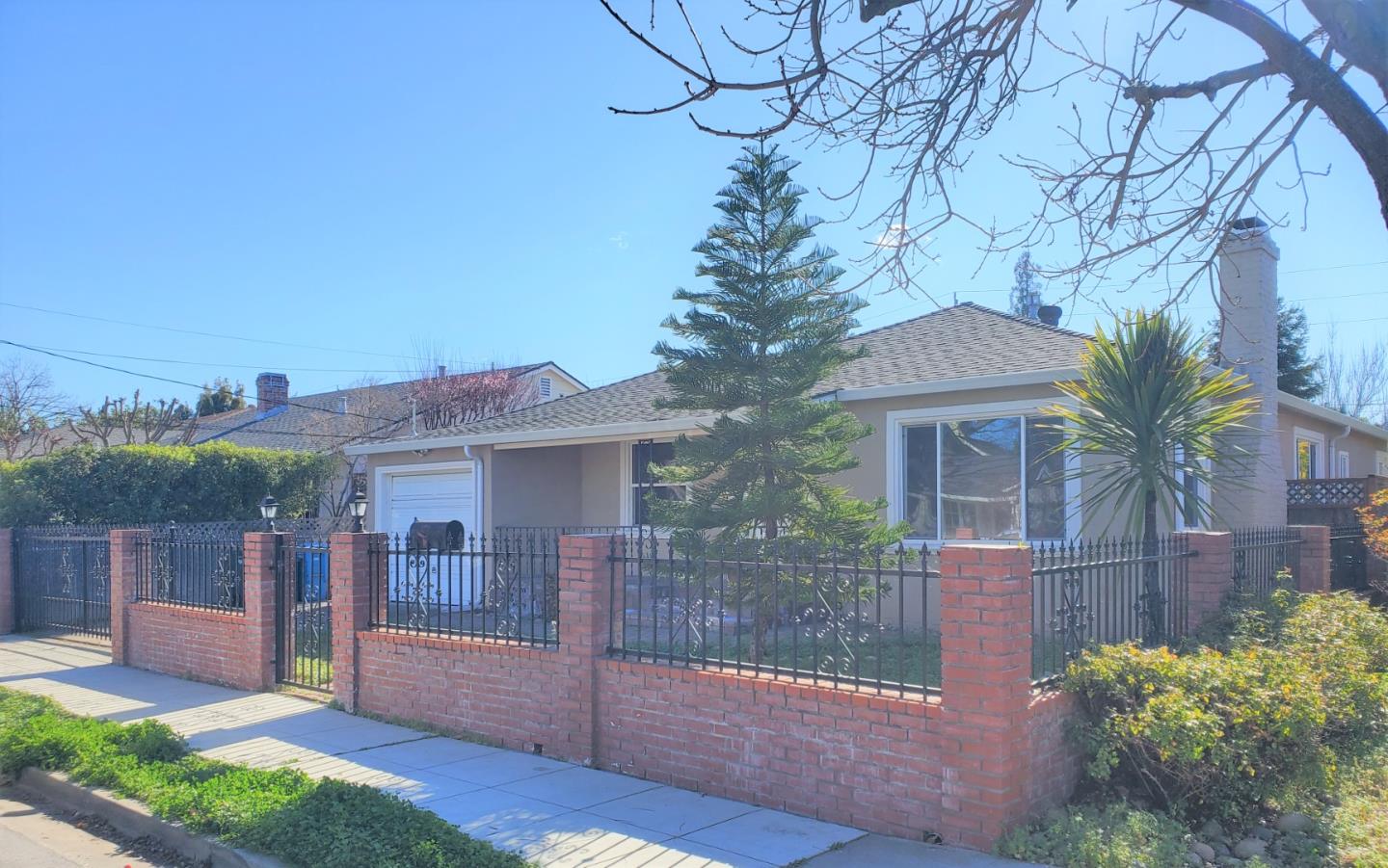 1162 Oliver St, Redwood City, CA 94061 3 Beds 2 Baths (Sold