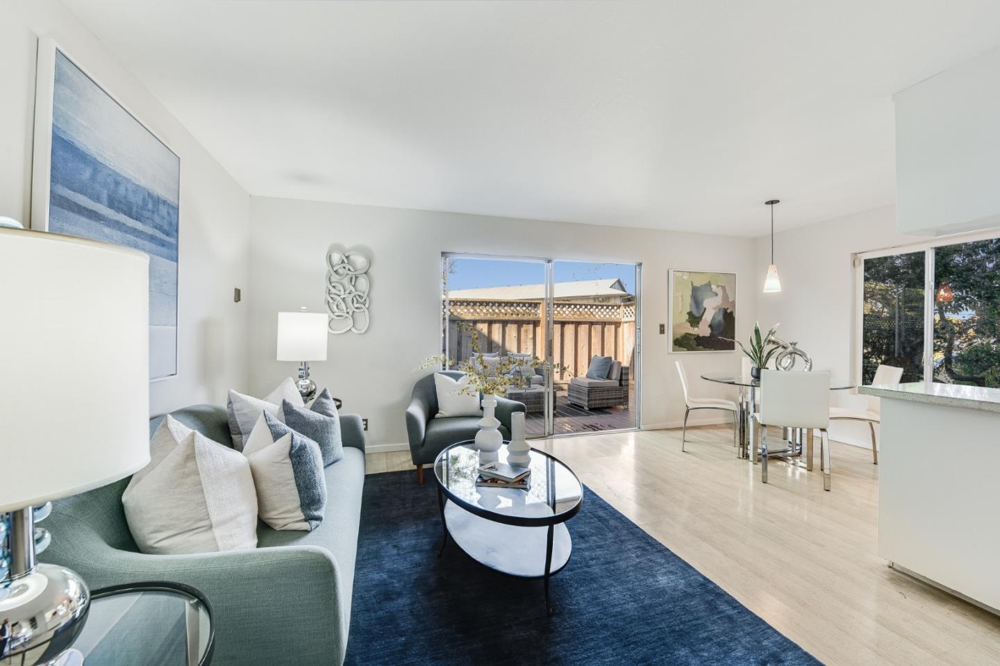 Detail Gallery Image 1 of 1 For 3090 Los Prados St #1,  San Mateo,  CA 94403 - 1 Beds | 1 Baths