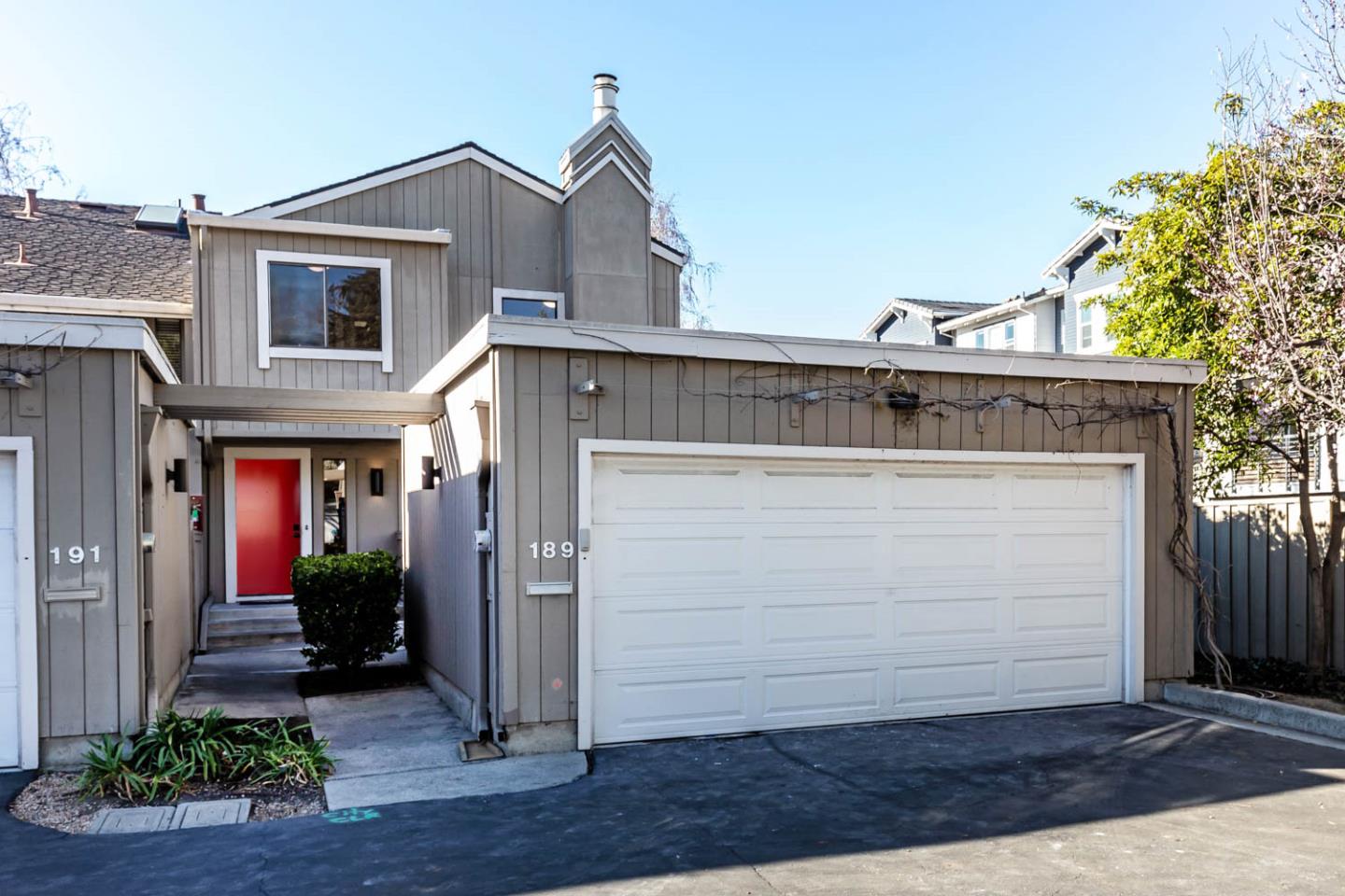 Detail Gallery Image 1 of 1 For 189 Ortega Ave, Mountain View,  CA 94040 - 3 Beds | 2/1 Baths