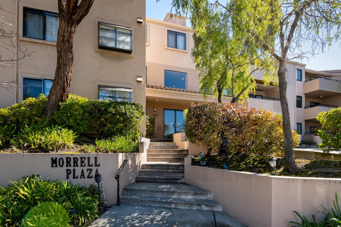 Detail Gallery Image 1 of 1 For 777 Morrell Ave #105,  Burlingame,  CA 94010 - 1 Beds | 1 Baths