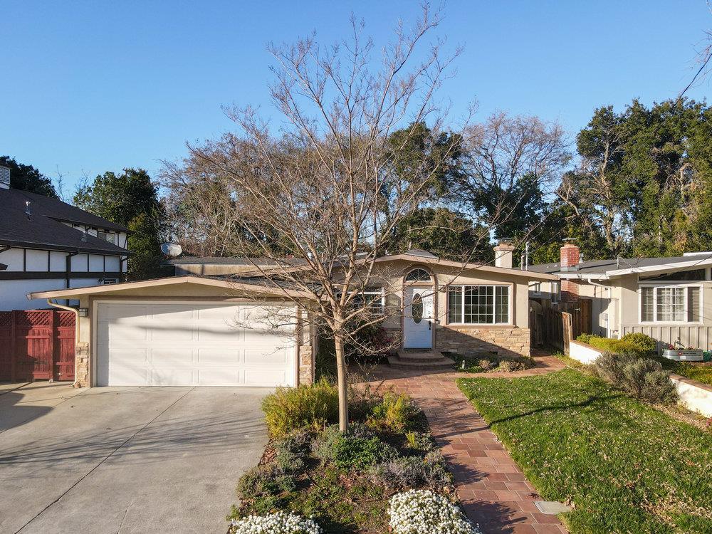 Detail Gallery Image 1 of 1 For 43 Lorelei Ln, Menlo Park,  CA 94025 - 3 Beds | 2 Baths