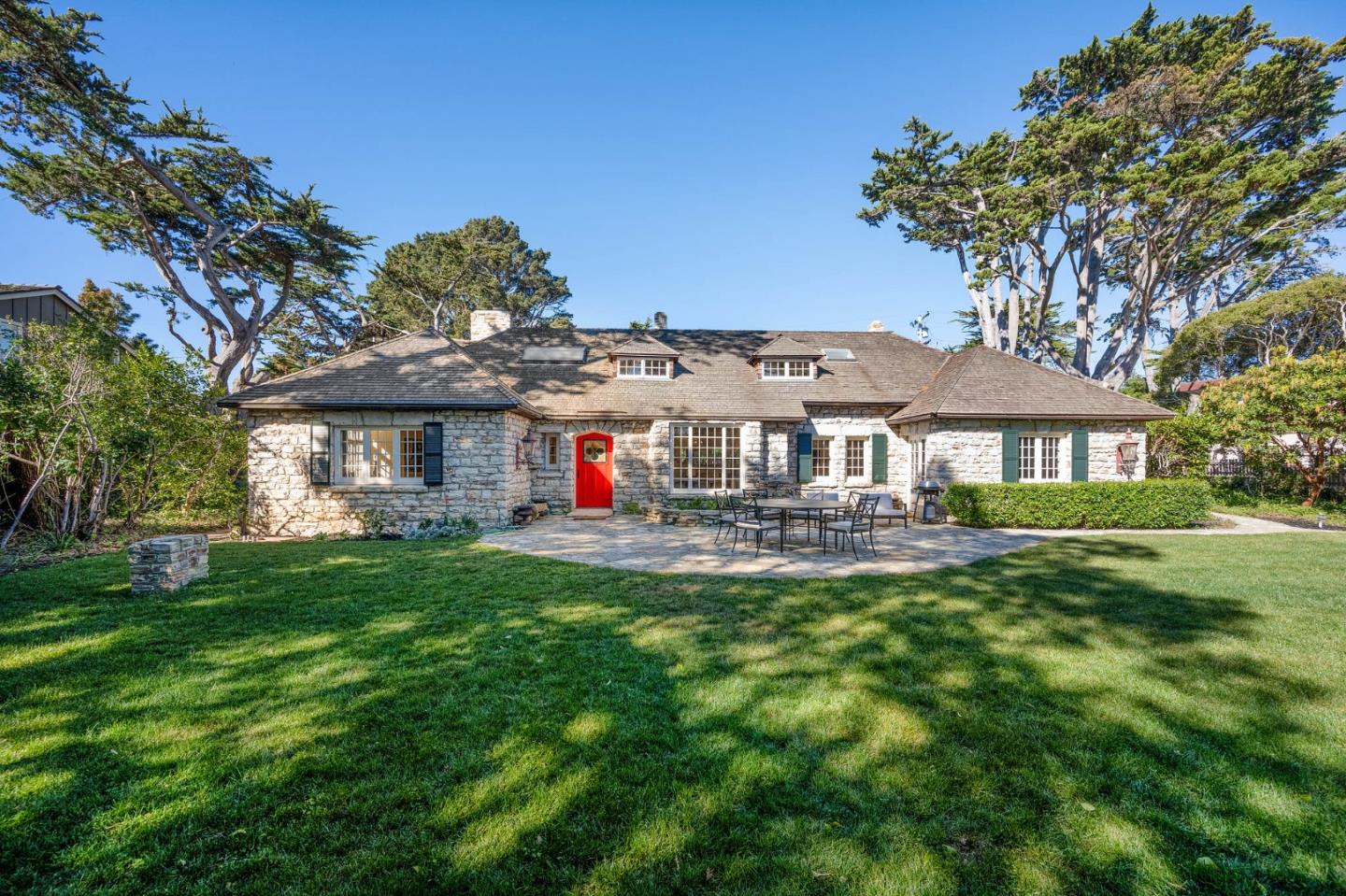 26241 Valley View AVE, CARMEL, CA 93923
