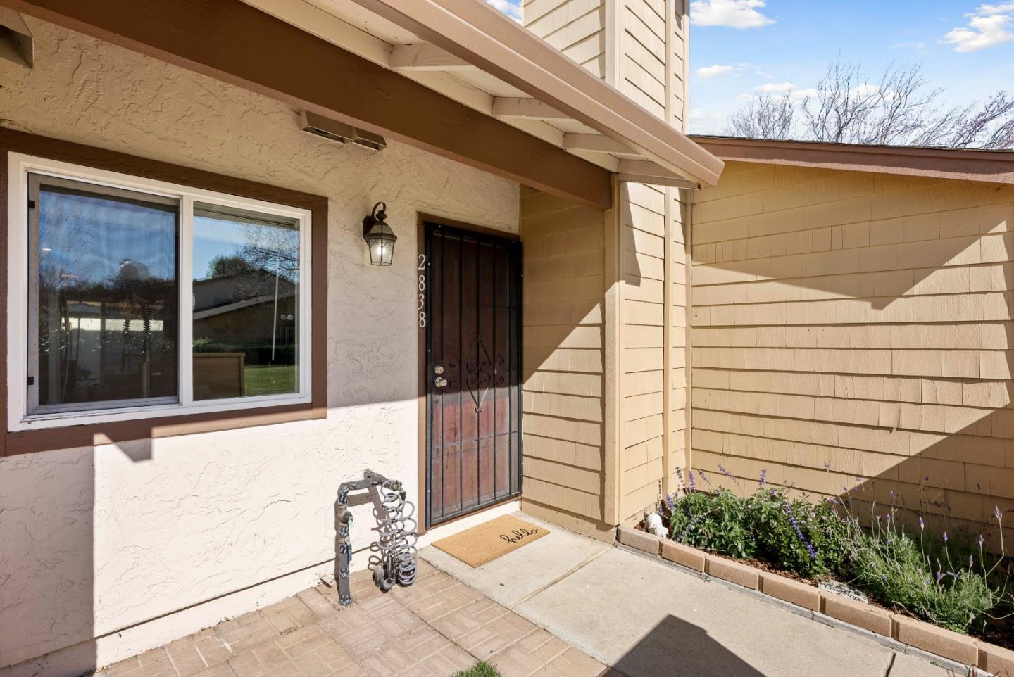 Detail Gallery Image 1 of 1 For 2838 Singing Rain Pl, San Jose,  CA 95127 - 2 Beds | 1/1 Baths