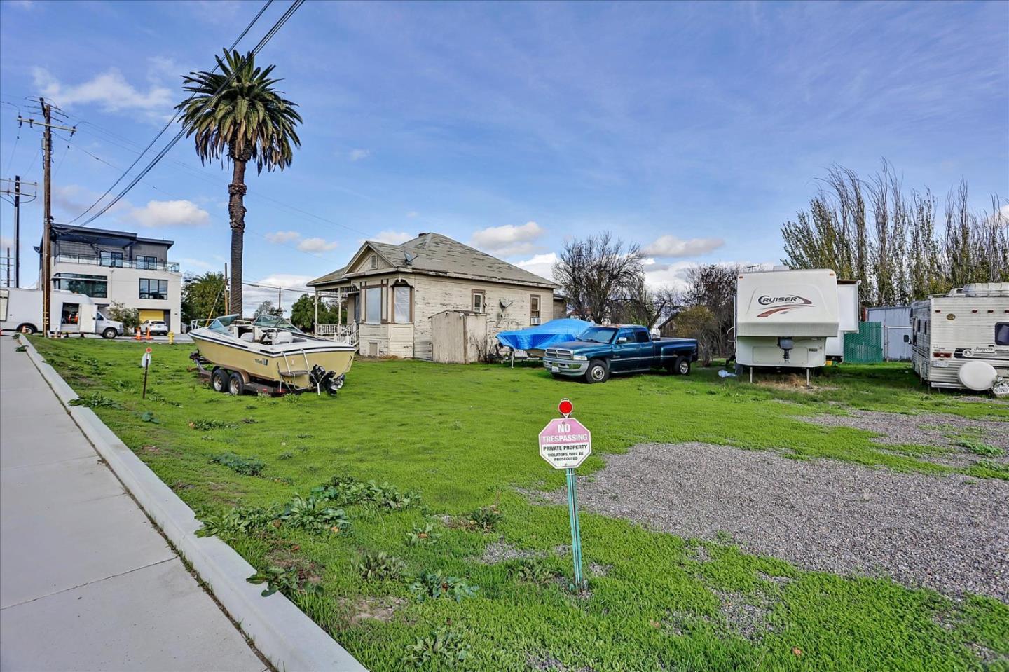 1413 El Dorado St, Alviso, CA 95002 2 Beds 1 Baths () ML81879098