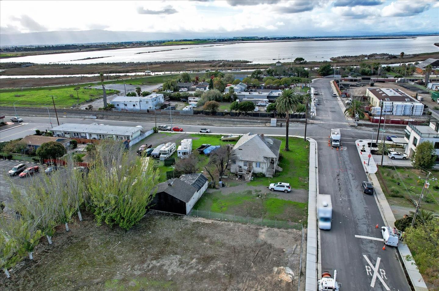 1413 El Dorado St, Alviso, CA 95002 2 Beds 1 Baths () ML81879098