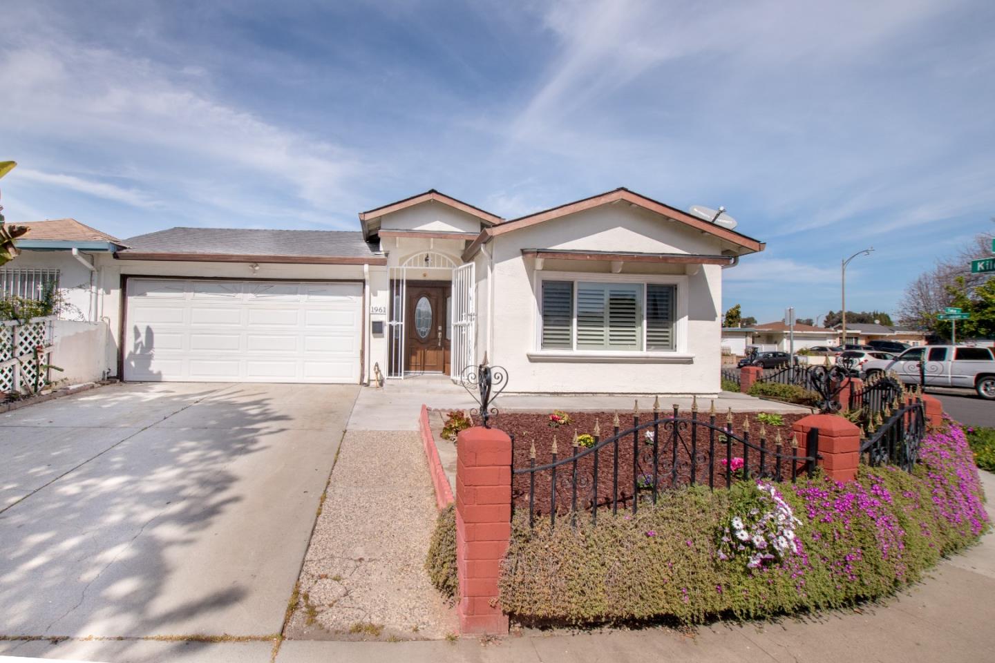 1961 Bikini Ave, San Jose, CA 95122 4 Beds 2 Baths (Sold