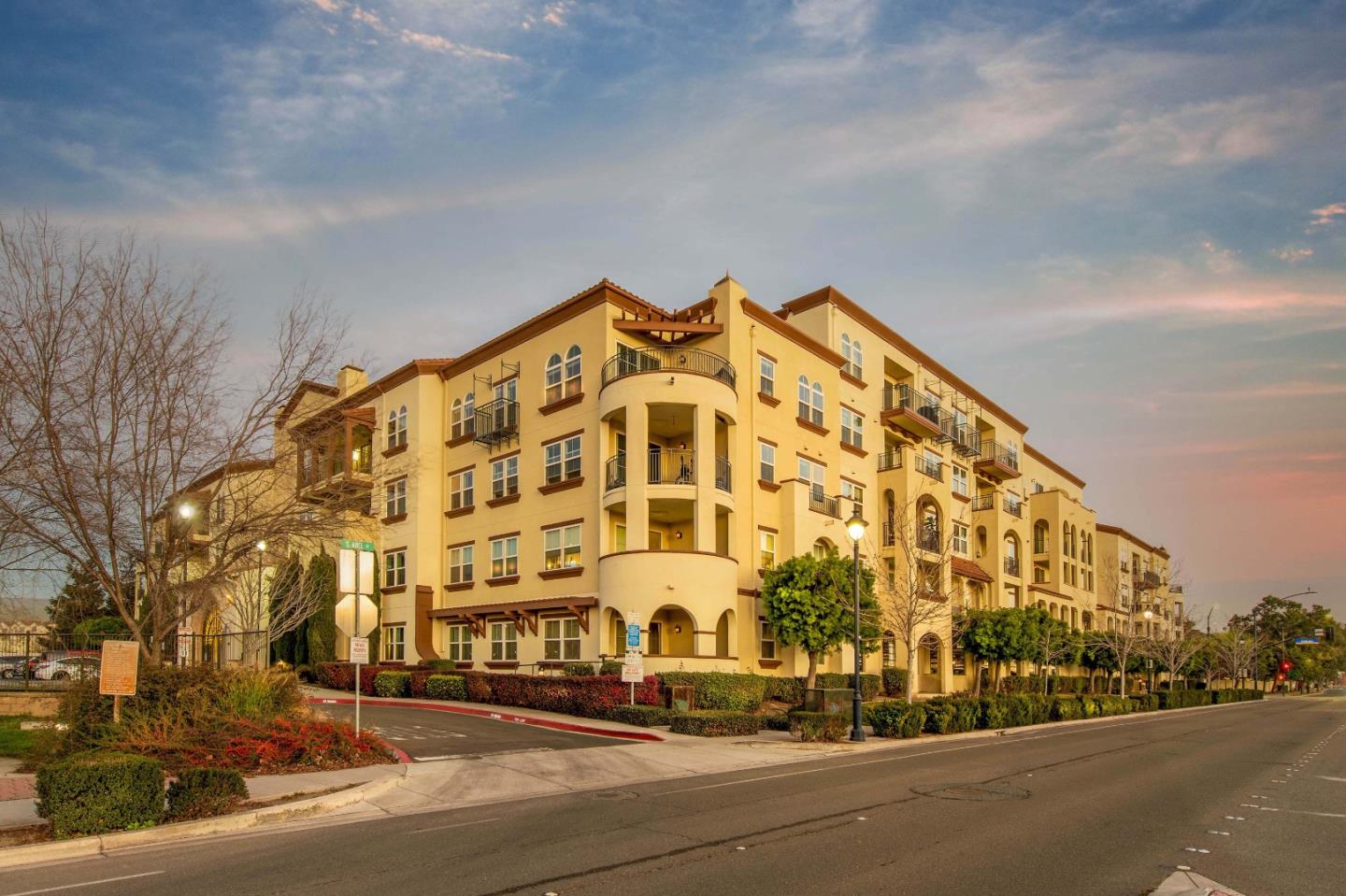 Detail Gallery Image 1 of 1 For 800 S Abel St #427,  Milpitas,  CA 95035 - 2 Beds | 2 Baths