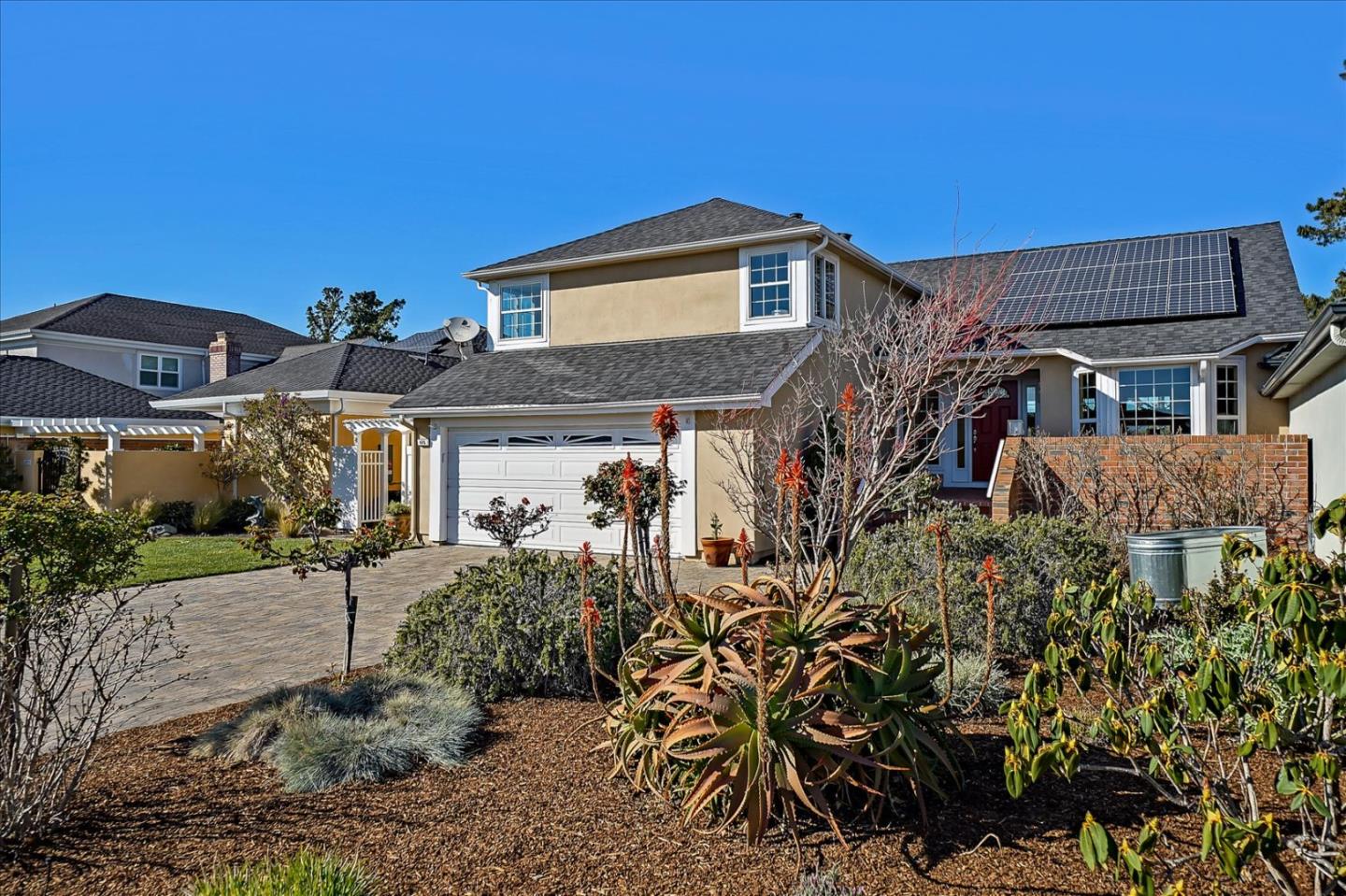 Detail Gallery Image 1 of 1 For 475 Winged Foot Rd, Half Moon Bay,  CA 94019 - 3 Beds | 3 Baths