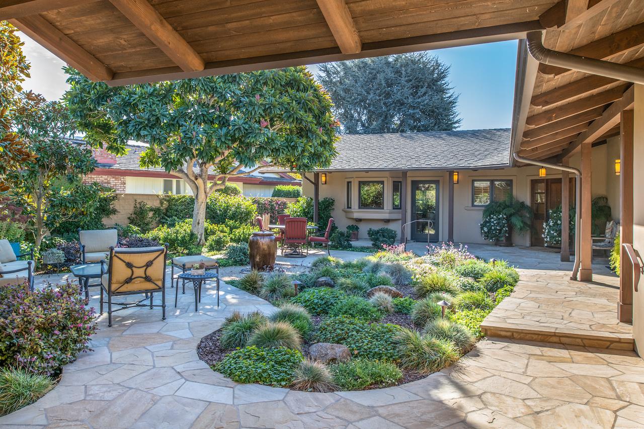 Detail Gallery Image 1 of 1 For 7064 Valley Greens Cir, Carmel,  CA 93923 - 3 Beds | 2/1 Baths