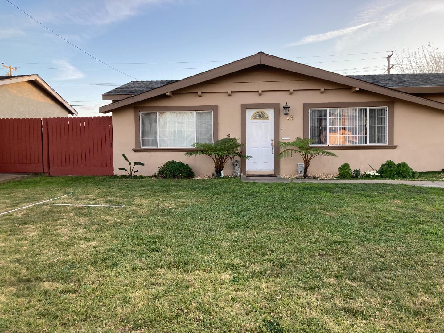 Detail Gallery Image 1 of 1 For 39 Penzance St, Salinas,  CA 93906 - 3 Beds | 1/2 Baths