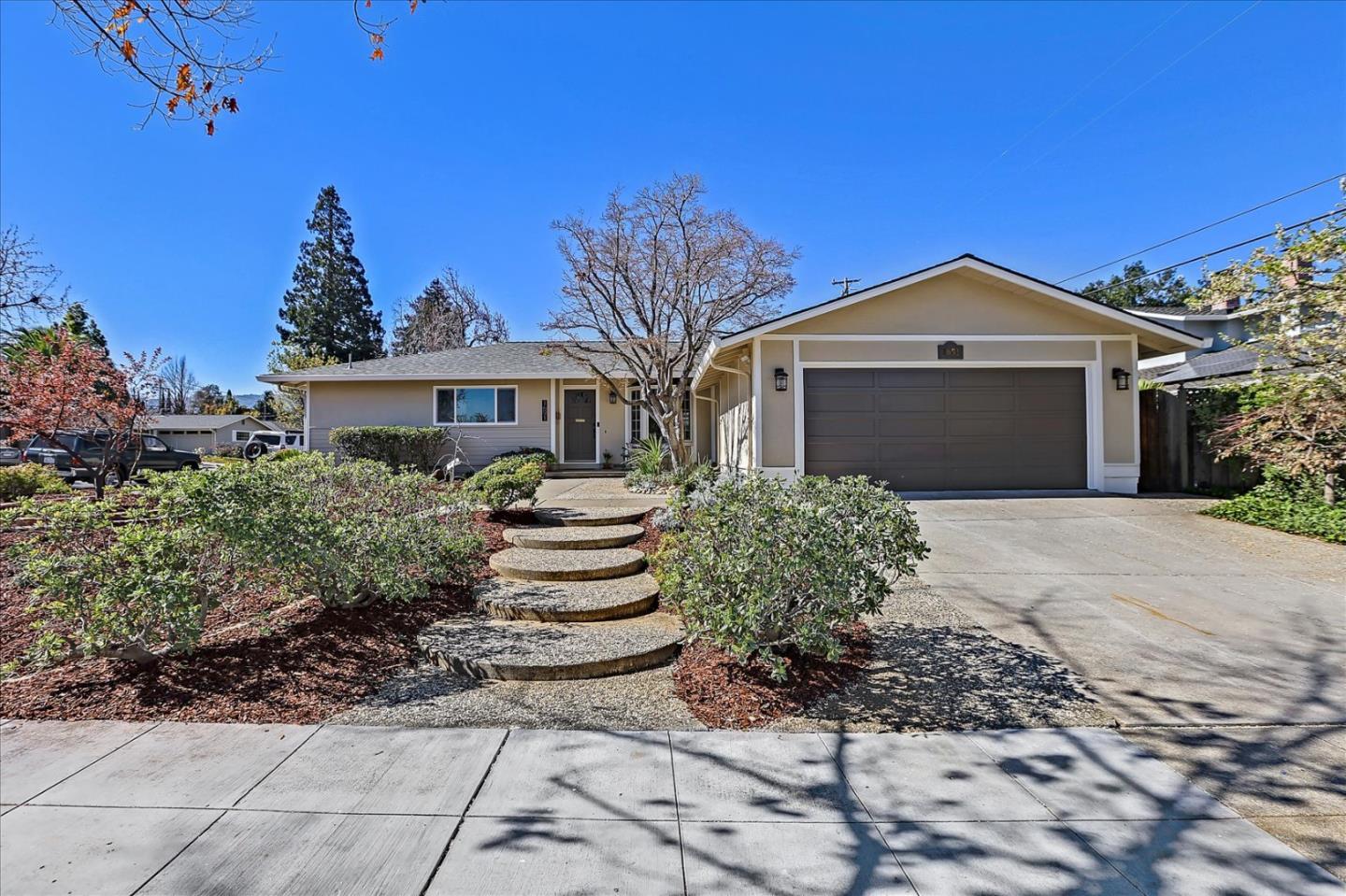 Detail Gallery Image 1 of 1 For 1691 Lewiston Dr, Sunnyvale,  CA 94087 - 3 Beds | 2 Baths