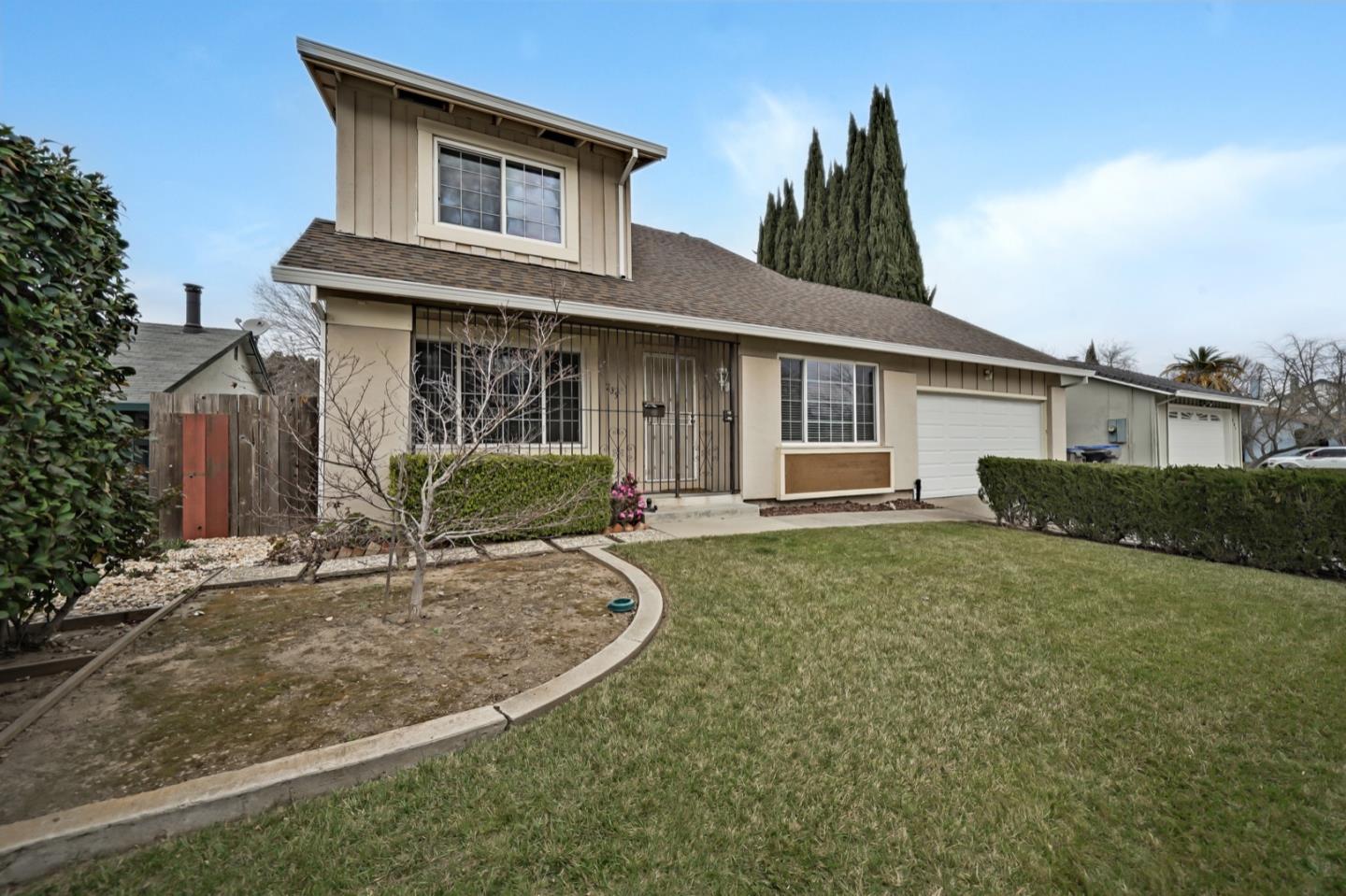 235 Burning Tree Dr, San Jose, CA 95119 3 Beds 2/1 Baths (Sold