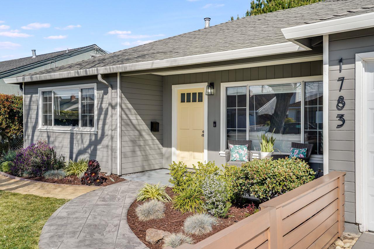 Detail Gallery Image 1 of 1 For 1783 Cottage Grove Ave, San Mateo,  CA 94401 - 3 Beds | 1 Baths