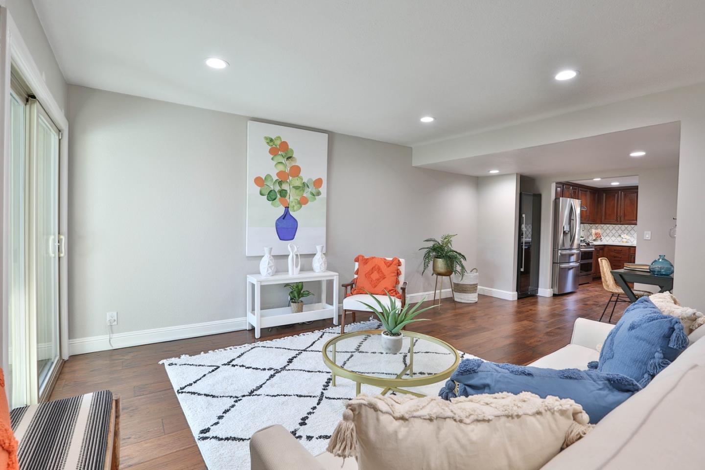 Detail Gallery Image 1 of 1 For 2318 Meadowmont Dr, San Jose,  CA 95133 - 4 Beds | 2/1 Baths