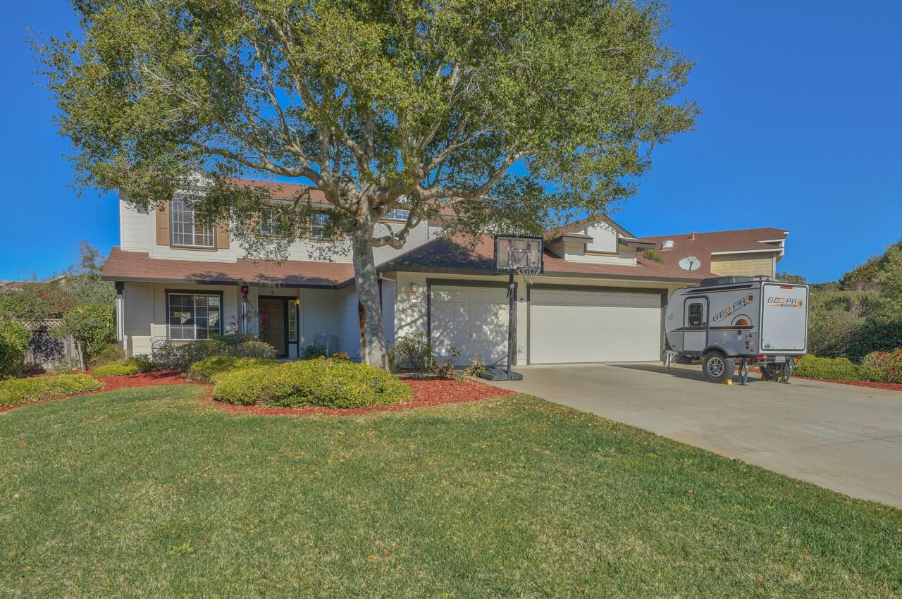 Detail Gallery Image 1 of 1 For 14851 Charter Oak Blvd, Salinas,  CA 93907 - 3 Beds | 2/1 Baths